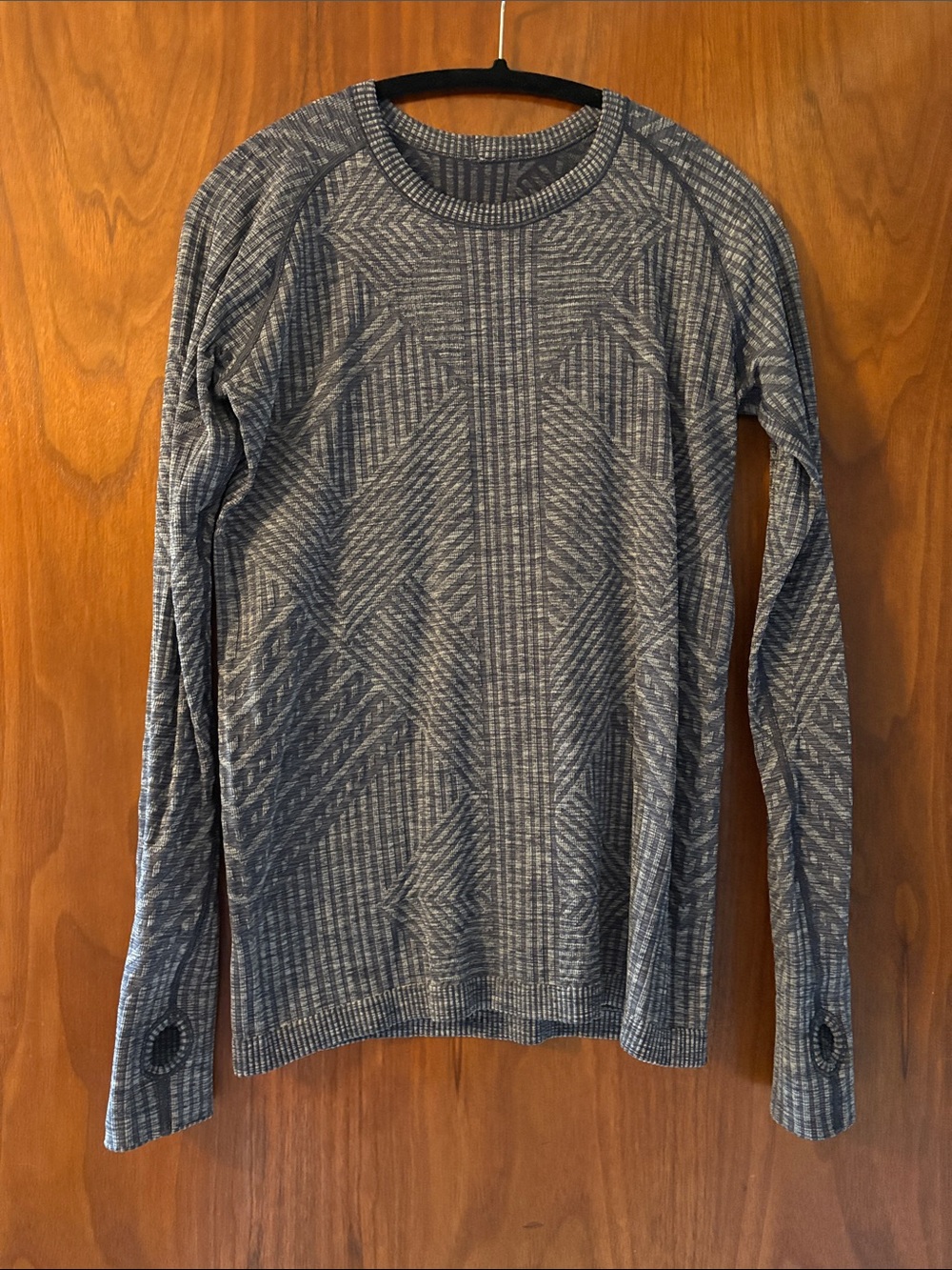 Lulu Lemon Women’s Long-Sleeve heavy stretch Crewneck - Gray/blue